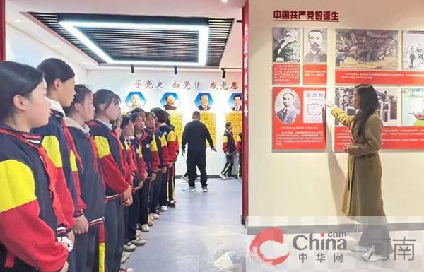 每日快报!学习楷模精神 汲取榜样力量